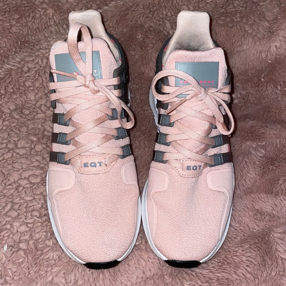 Womens Adidas - Still have original box - Picture 2 of 5